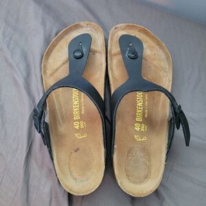 Gizeh Birkenstock size 40 black barely worn